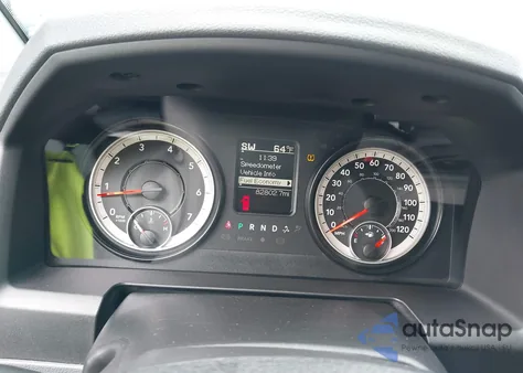 2016 Ram 1500 Express z USA, uszkodzony, nr VIN 1C6RR7FT5GS141580